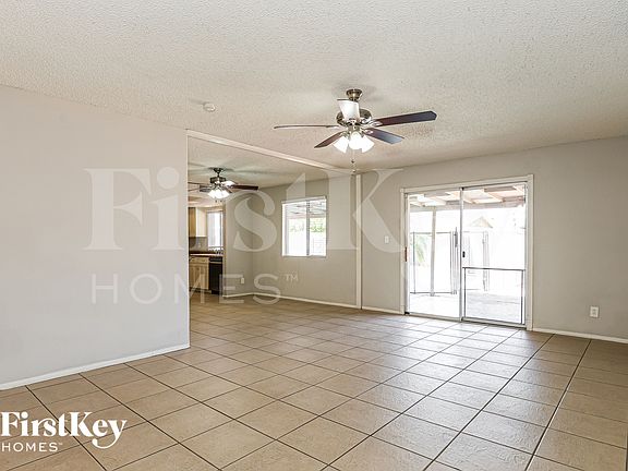 4th image of 1918 E Watson Dr
