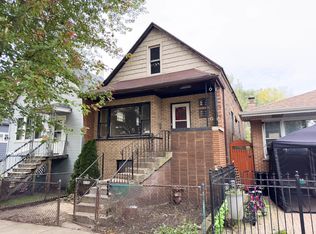 10810 S Buffalo Ave, Chicago, IL 60617