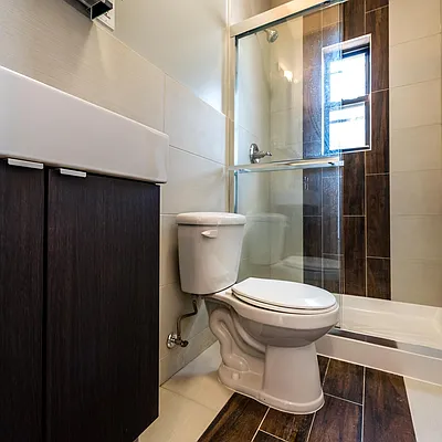 Rented by Nooklyn NYC LLC | media 43