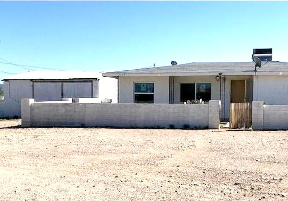 2nd image of 2160 N AJO GILA BEND Highway