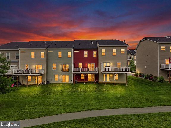 2nd image of 2396 Emanuel Ct