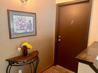 806 Carrier Creek Blvd NE #806, Grand Rapids, MI 49503