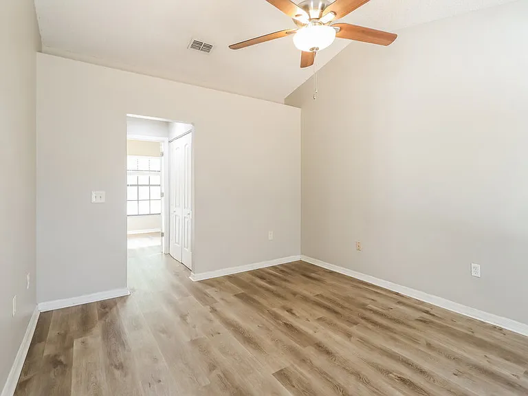 1023 Malletwood Dr — Photo 9