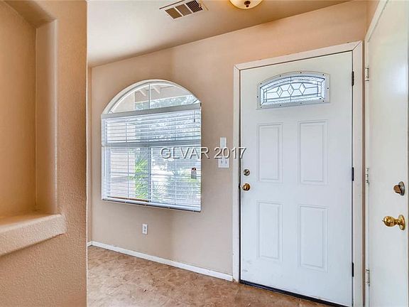 3rd image of 1496 Silver Glen Ave