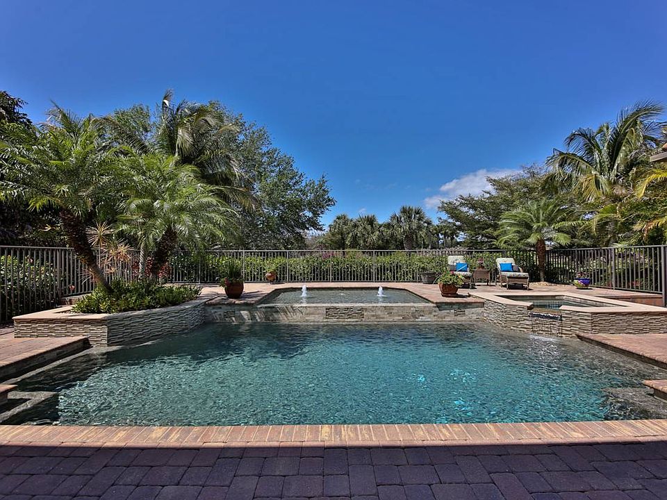 1st image of 6841 Lakewood Isle Dr