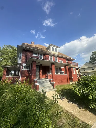 1125 E 99th St Photo 1