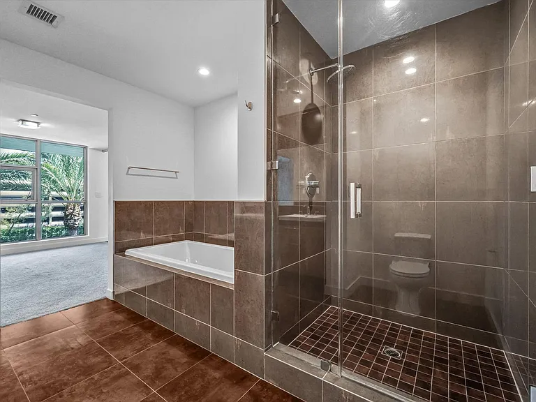 9 Macarthur Pl #403 — Photo 30