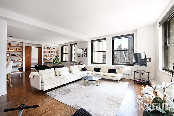 Rented by (Legacy) Elegran | media 15