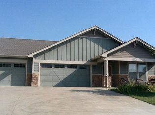 1004 April Rain Ct, Lawrence, KS 66049