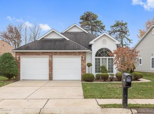 1607 Lacebark Rd, Toms River, NJ 08755