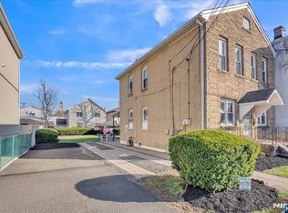 10 Irving Pl, Garfield, NJ