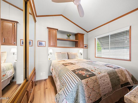 4th image of 17200 W BELL Road #583