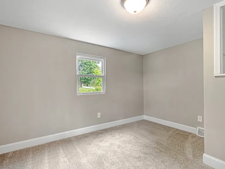 3924 Saltsburg Rd — Photo 19