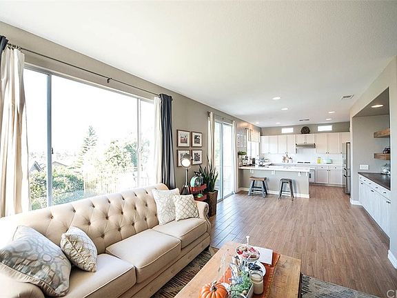 2nd image of 16211 Bermuda Dunes Dr