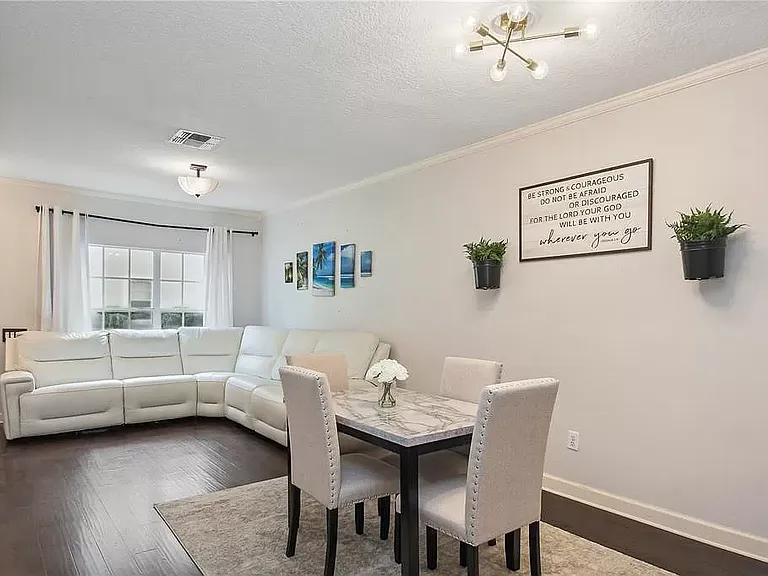 2888 Woodlands Park Ct — Photo 2