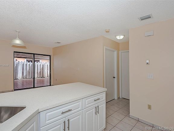 4th image of 8819 NW 118th St