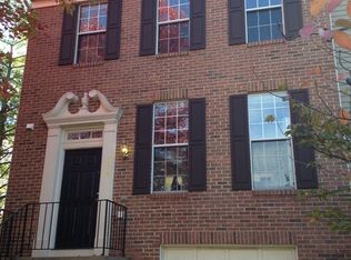 6509 Insignia Ct, Centreville, VA 20121