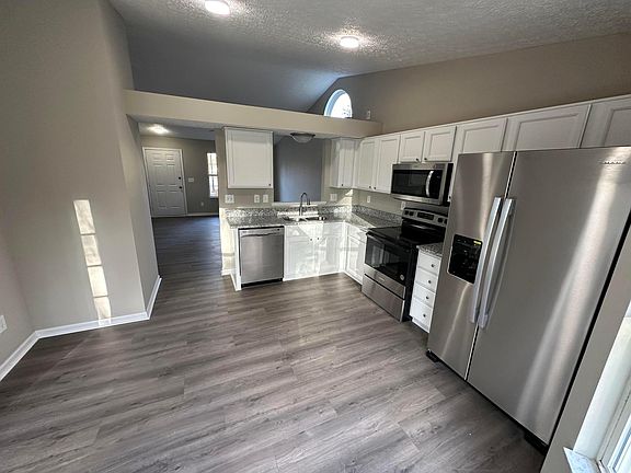 4th image of 1840 Queens Meadow Ln