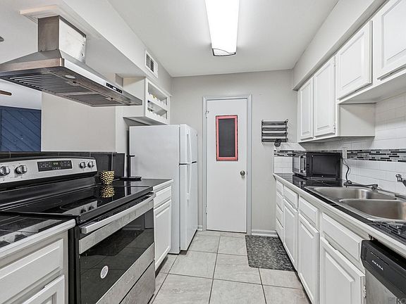 2nd image of 1717 S Brightside View Dr APT F