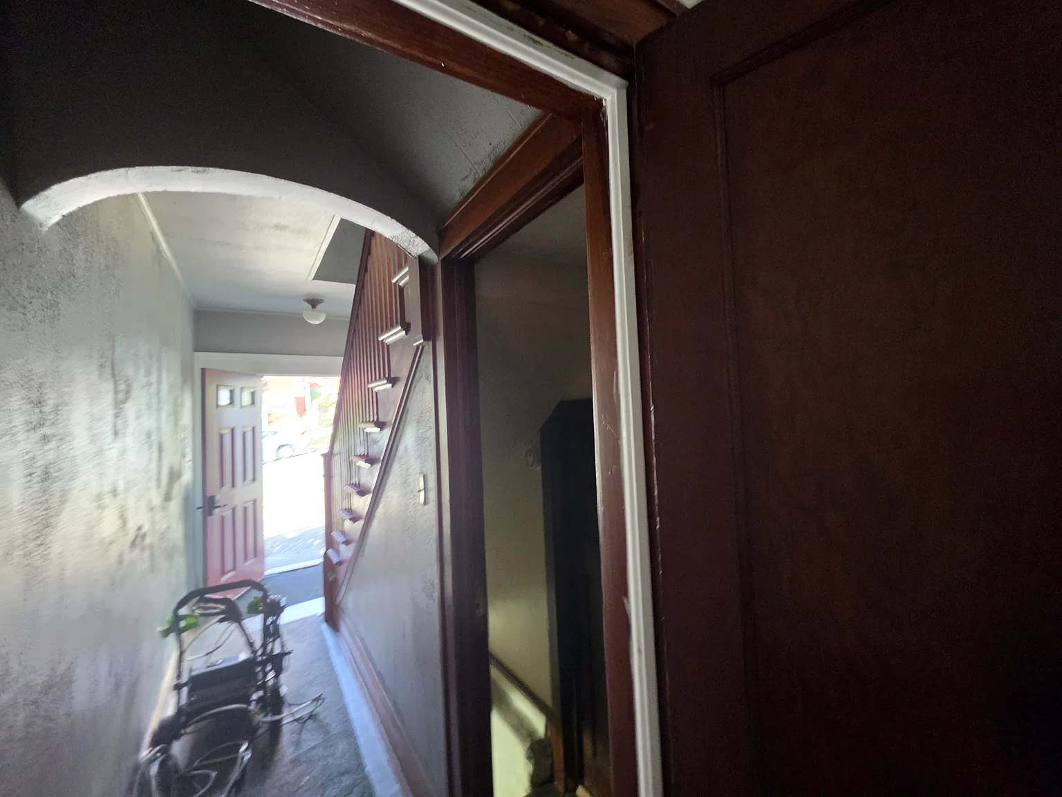 8 bed, 2700 sqft, $695 — Photo 3