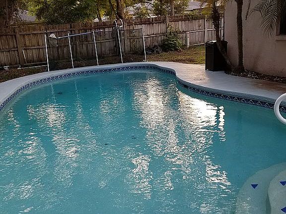Open unscreened pool  
