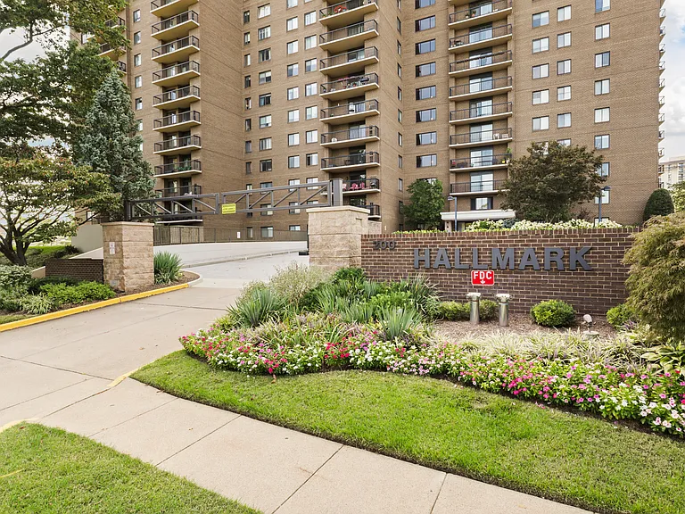 200 N Pickett St #110 — Photo 28