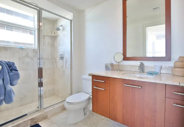 1350 Main St #1000 — Photo 17