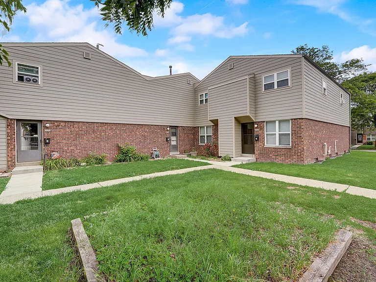 6204 W Main St — Photo 16