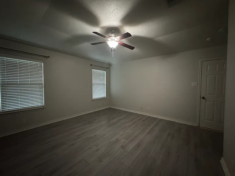 208 Latigo Ln — Photo 14