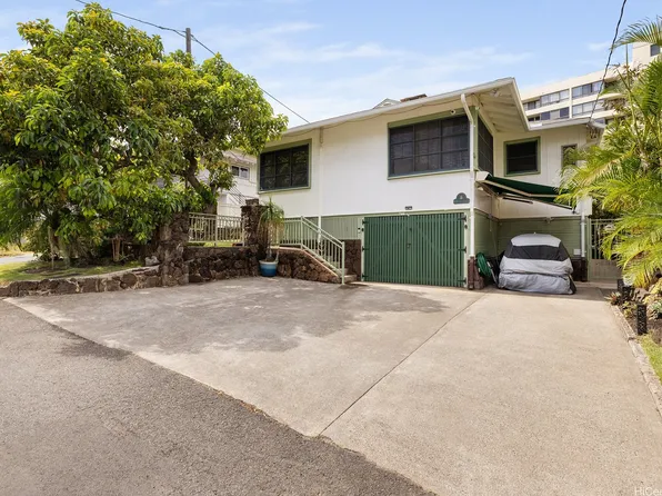 1058 Green St, Honolulu, HI 96822