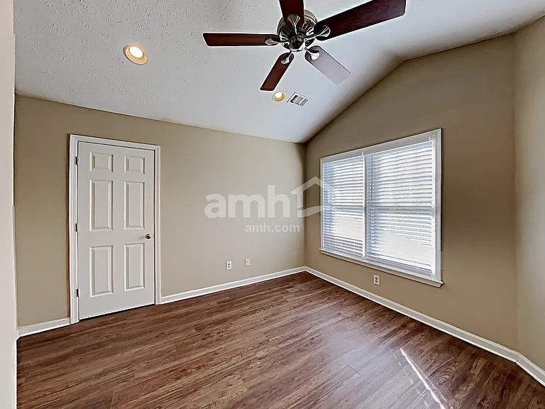 2175 Carlysle Cove Dr — Photo 23