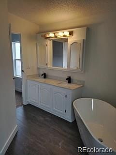 4th image of 9108 Mandel Street