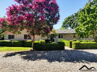 9100 Apricot Country Dr, Los Molinos, CA 96055