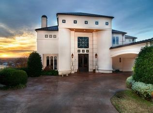 6731 Foxpointe Rd, Fort Worth, TX 76132