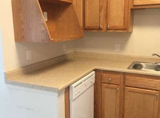 4 Victoria Ln, Saint Albans, VT 05478
