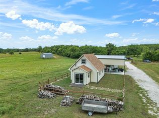 1185 County Road 1590, Alvord, TX 76225