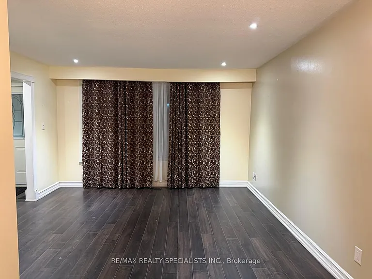 191 Phillip Murray Ave #UPPER — Photo 8