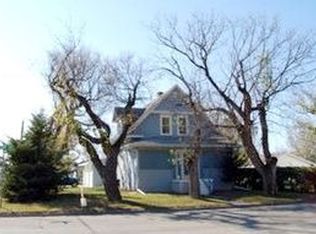 104 1st St N, Sabin, MN 56580