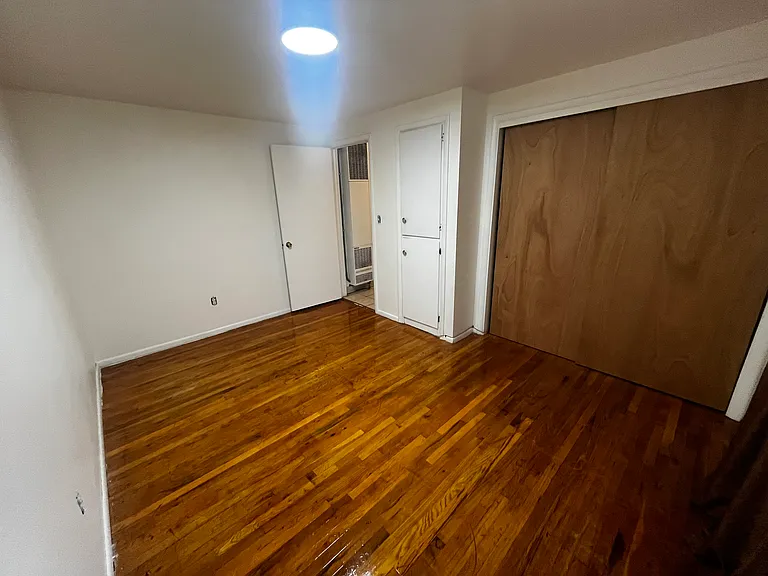 737 S Windsor St #2 — Photo 10