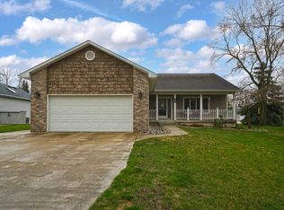 9315 Hill Rd, Swartz Creek, MI 48473