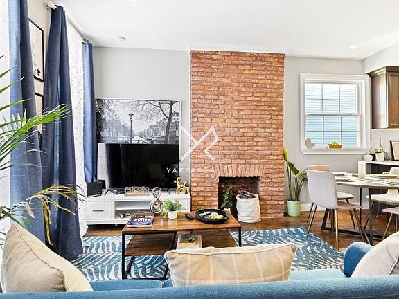 5th image of 63 Buffalo Ave #2