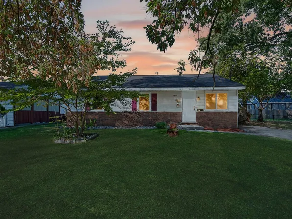 1811 23rd St, Port Huron, MI 48060