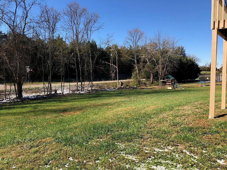 2nd image of 122 Flag Stone Way