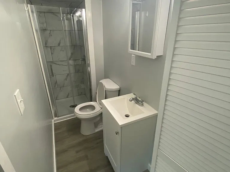 20 Laurel St #4 — Photo 6