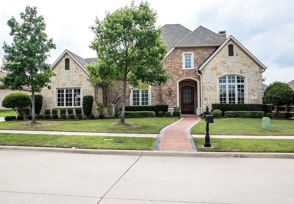 1st image of 917 Beverly Cir