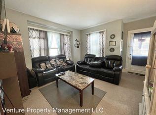 3531 W Branting Ln, Milwaukee, WI 53215