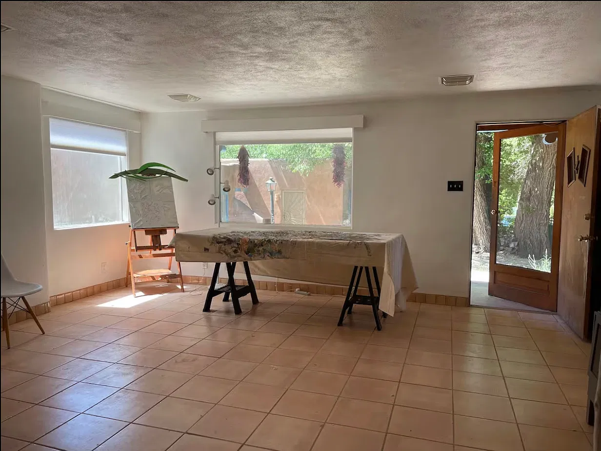 2 bed, 1200 sqft, $2,400 — Photo 3