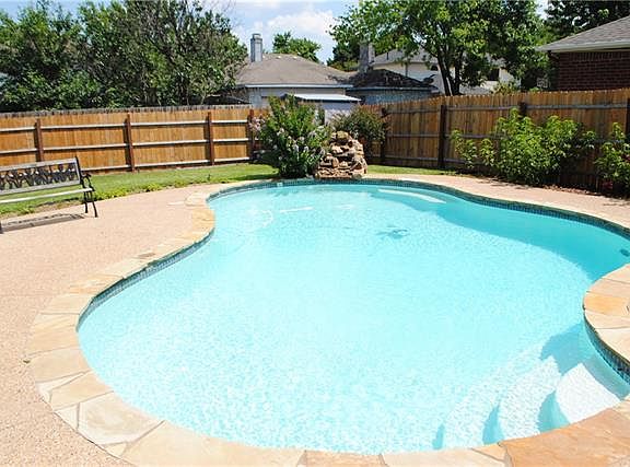 2nd image of 2720 Austin Dr