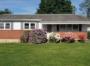 244 N Hershey Rd, Harrisburg, PA 17112