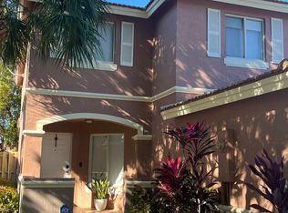 7034 SW 164th Ct, Miami, FL 33193